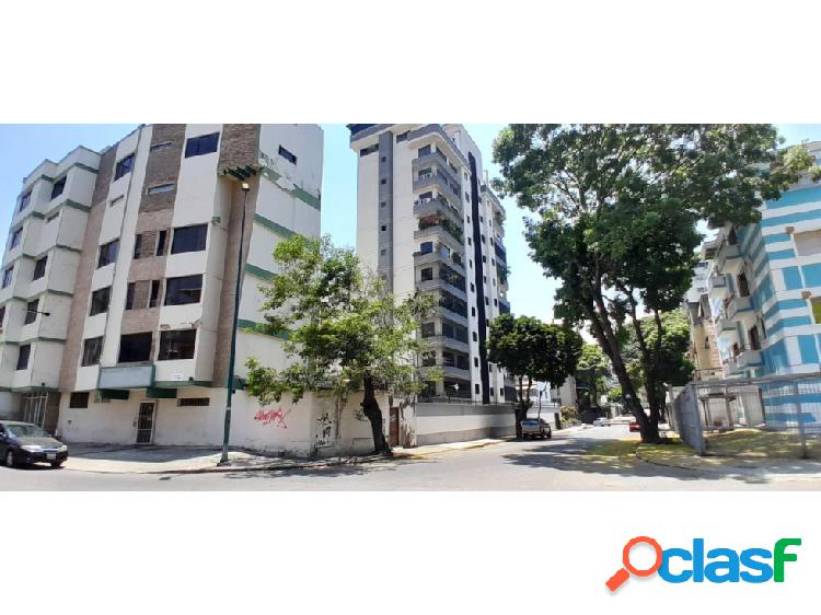 Se vende clinica edificio completo 30h/34b/16p Valle Abajo