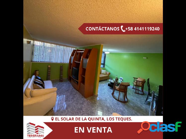 Se vende de apartamento en Urb. Solar de La Quinta. Los