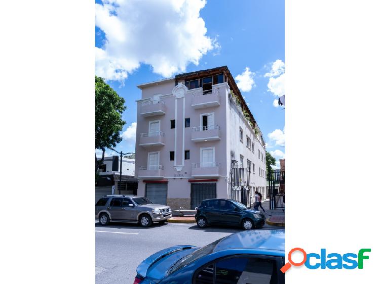 Se vende edificio 1280m2 Chacao 5152