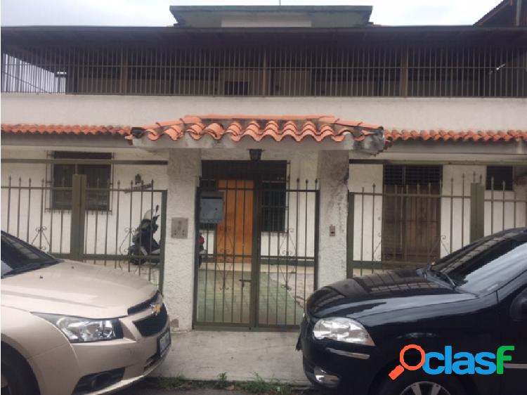 Se vende edificio 776m2 El Marqués 9386