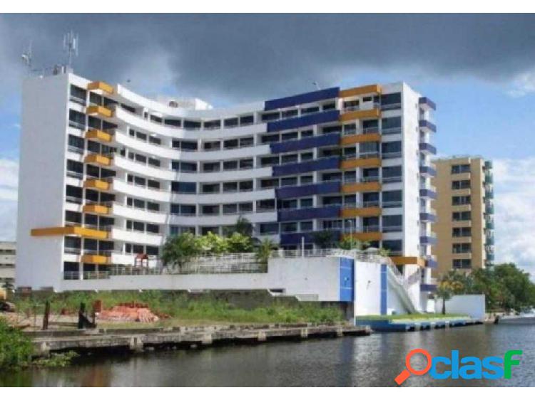 Se vende hermoso apto 84m2 2h/2b/1pe Puerto Encantado