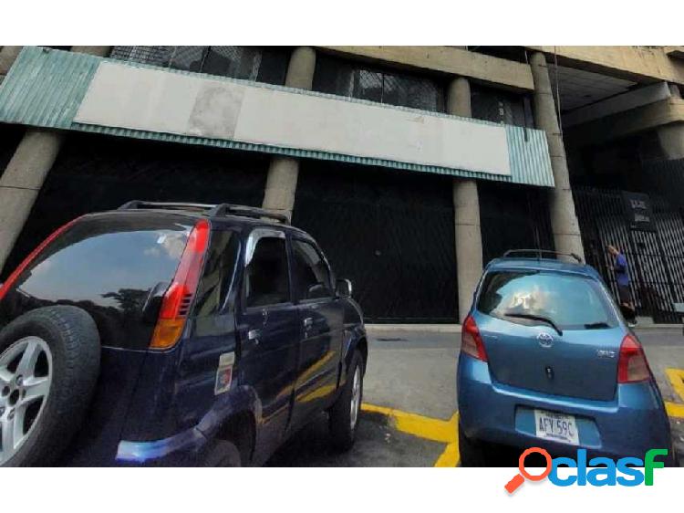 Se vende local comercial 300m2 La California 2880