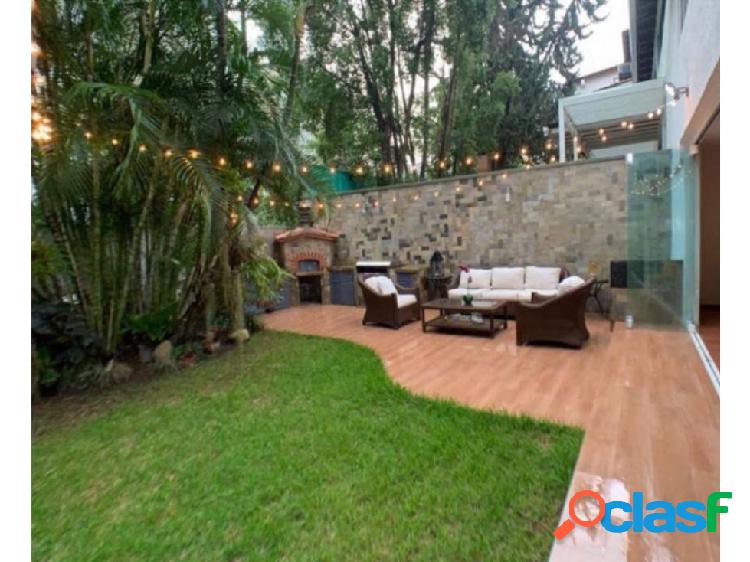 Se vende o alquila casa 450m2 5h+s/5.5b+s/5p La Alameda 6274