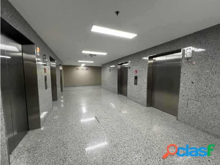 Se vende oficina 287m² Las Mercedes