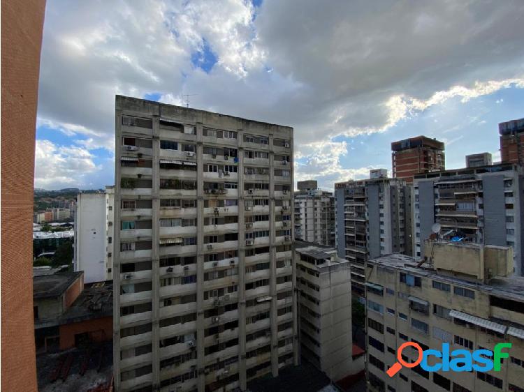 Se vende oficina 46m² 2O/1B Chacao