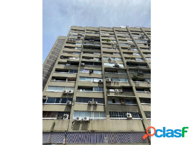 Se vende oficina 52m2 Chacao 6872