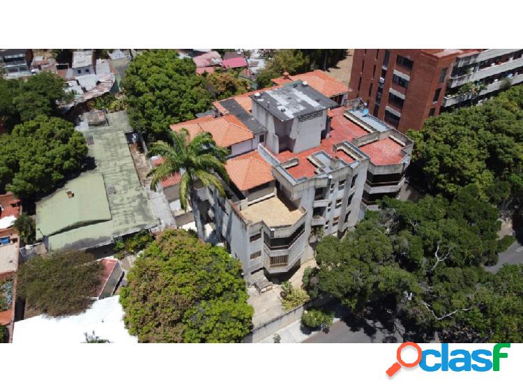 Se vende terreno 2.981,69m² Alta Florida