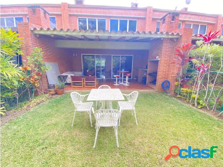 Se vende townhouse - 284m² - 4h+s/4b/3p - La Union