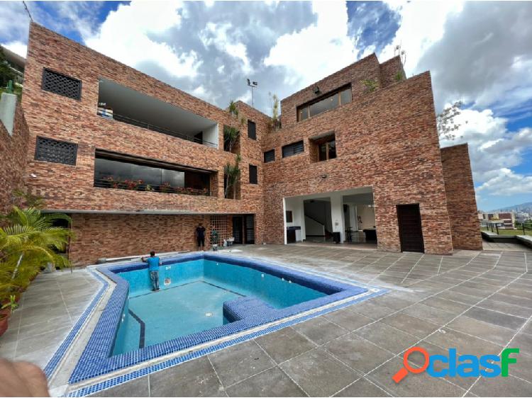 Se vende/Alquila Casa 850m² 4h+2s/7b/6p Lomas de las