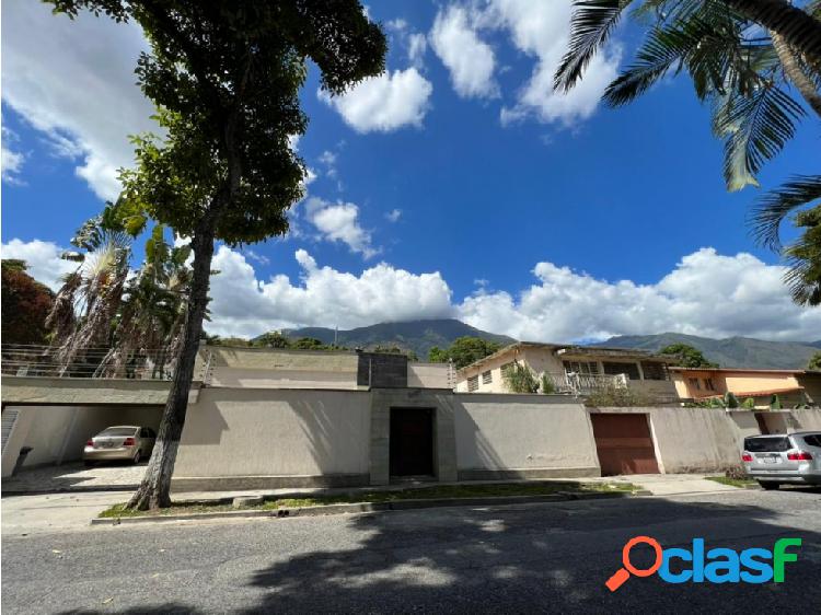 Se vende/alquila Casa 750m² 4h+2s/4b+2s/6p,La Floresta