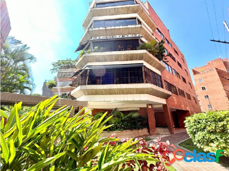 Se vende/alquila apartamento 209m² 3h+1s/4b+1s/2e La