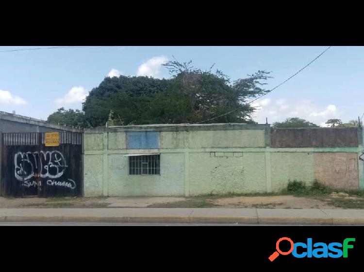 TERRENO CON BIENCHURIA EN EL CUJI ZONA NORTE BARQUISIMETO