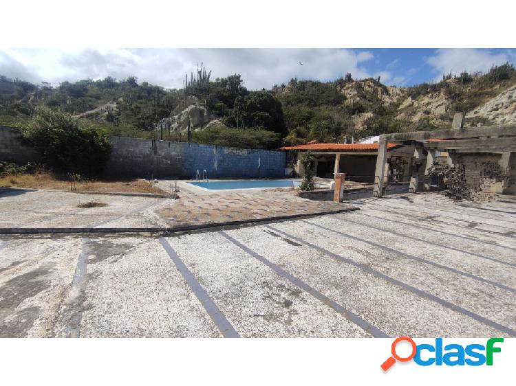 TERRENO DE 2640 M2 CON HERMOSA VISTA AL MAR - LA GUAIRA