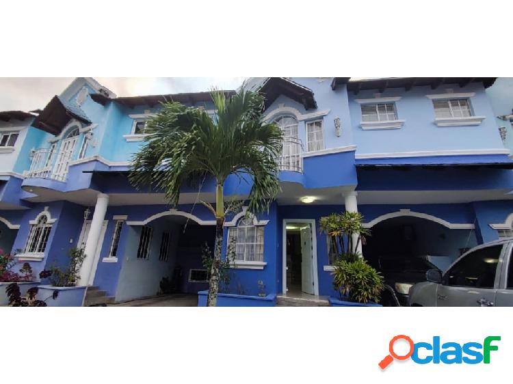 TOWN HOUSE C.R. FONTANA VILLAS BLUE/JUANICO VE02-1245SJ-ECAM