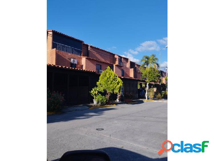 TOWN HOUSE EN VENTA-EL ENCANTADO I GUATIRE