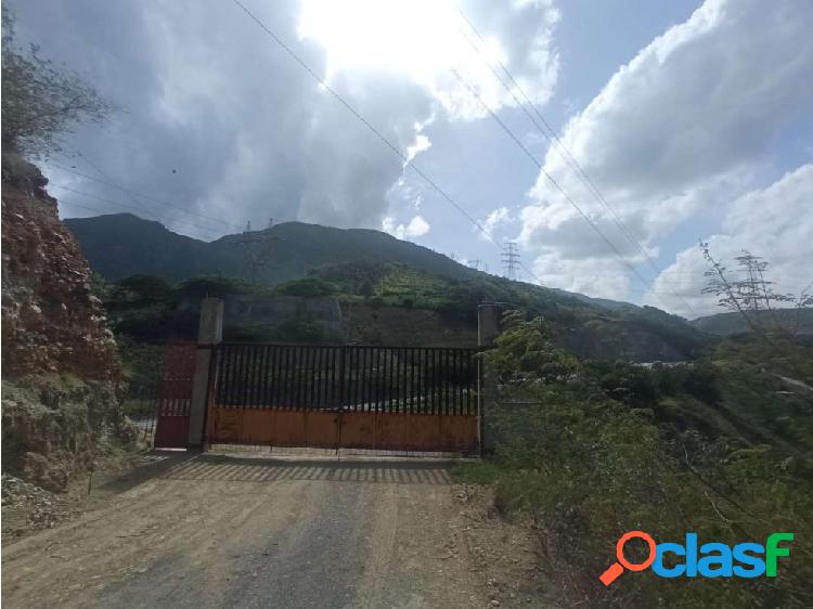 Terreno en venta - Autopista Caracas - La Guaira