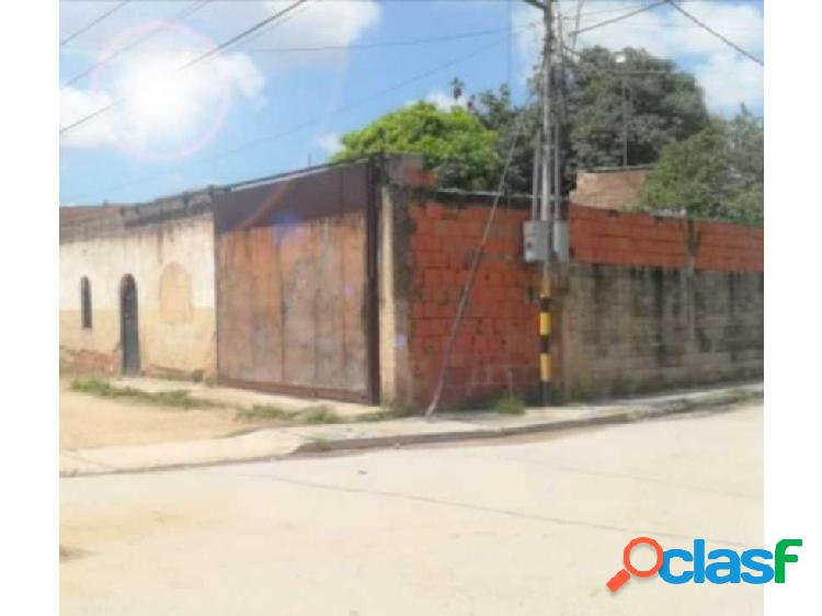 Terreno en venta valencia sector Santa Rosa