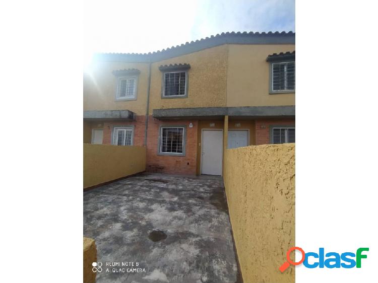 Townhouse En Venta Calicanto Flor Amarillo Carabobo