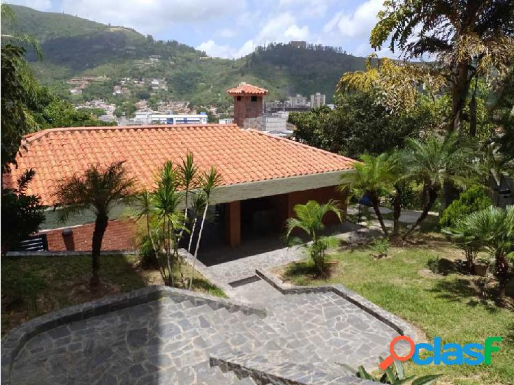 Townhouse con terraza y jardín Loma de La Trinidad