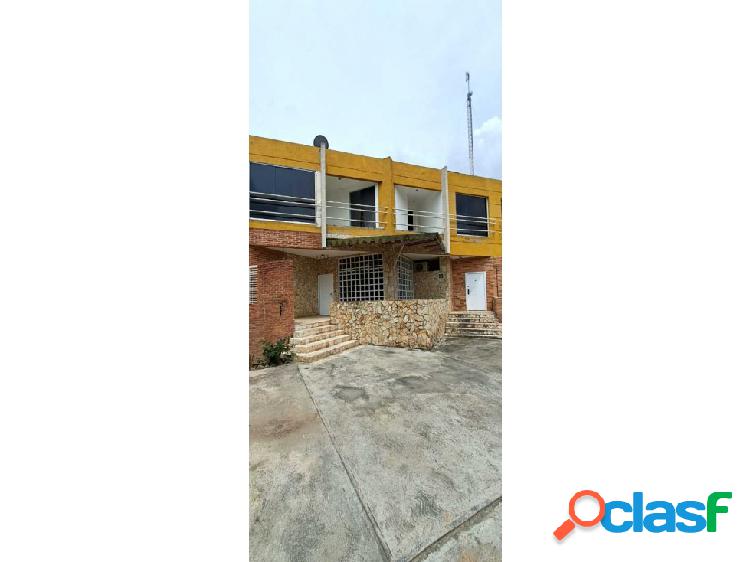 Townhouse de 130m2 en venta en Caicaguana