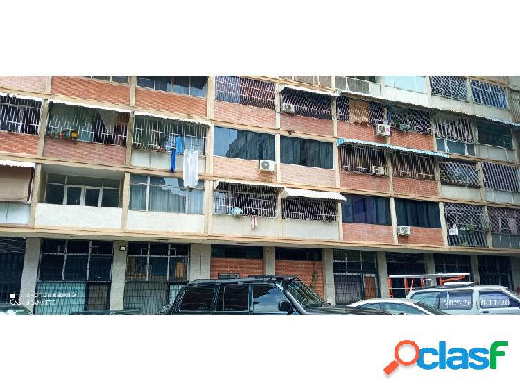 Urb Sebucan vendo apartamento