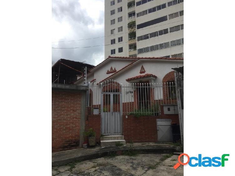 VENDE CASA QUINTA LA FLORIDA