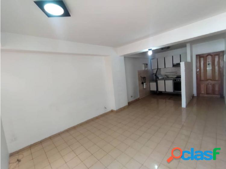 VENDO APARTAMENTO BELLO MONTE (CHACAITO) 2H/1B/ JMZ