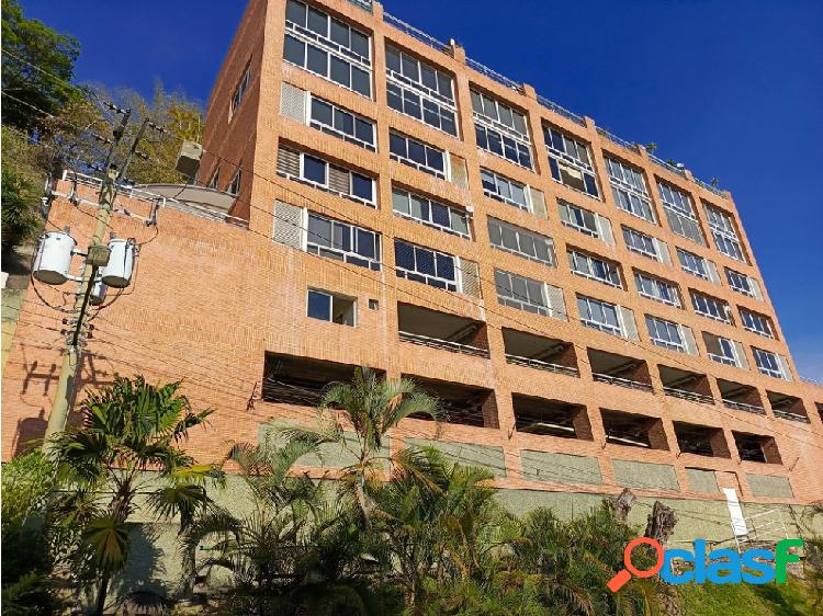 ¡VENDO! Town House 241,68 mts2 en Urbanización El Peñón