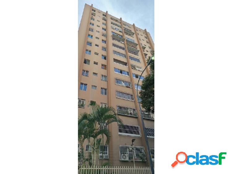 VENTA APARTAMENTO - LA URBINA