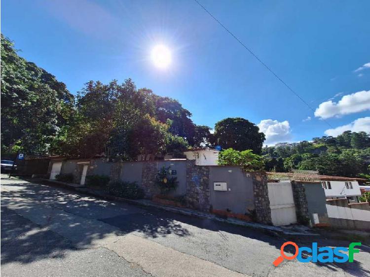 VENTA CASA PRADOS DEL ESTE CALLE PRIVADA