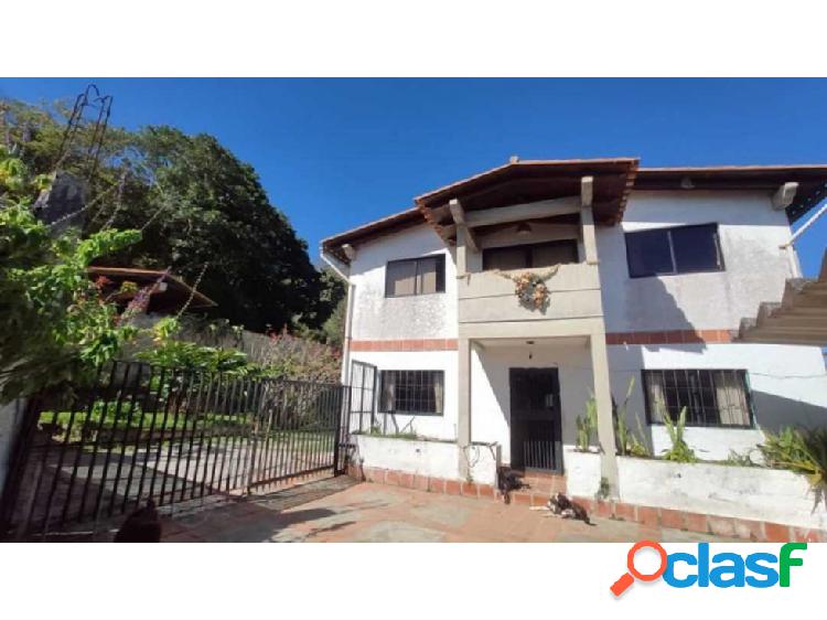 VENTA CASA SAN ANTONIO DE LOS ALTOS 261 m2 4h+s/4b+s/10p