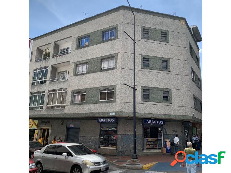 VENTA DE APARTAMENTO EN CHACAO, CARACAS