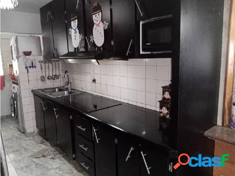 VENTA DE APARTAMENTO EN EL PARAISO CARACAS VE02-257CCS-CO