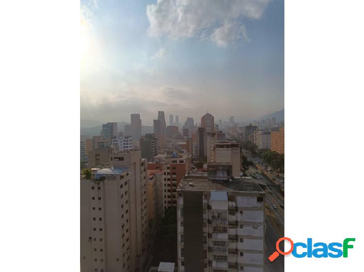 VENTA DE APARTAMENTO EN LA AV. LIBERTADOR