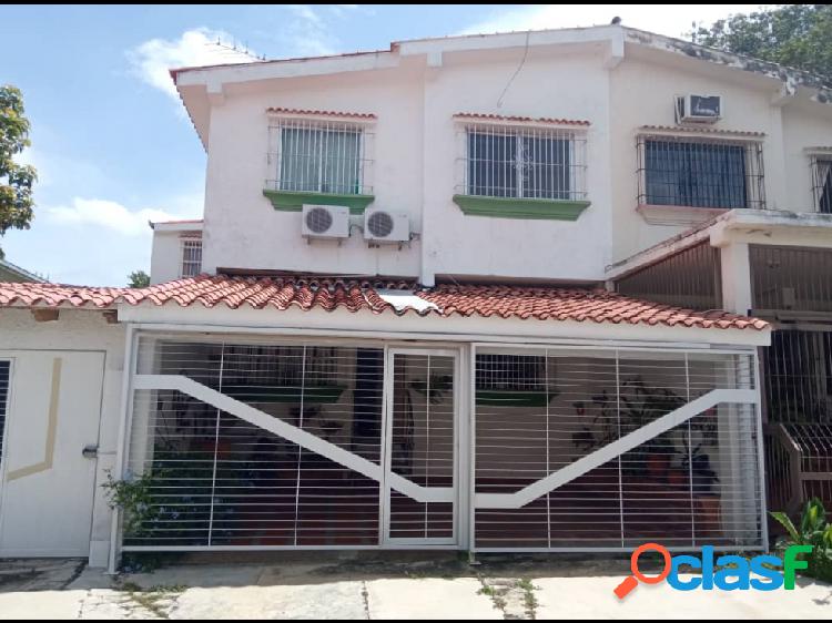 VENTA DE APARTO-QUINTA EN TRIGAL NORTE 05-16