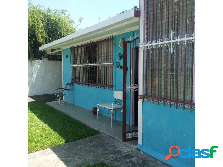 VENTA DE CASA DE ESQUINA EN SAN JOAQUÍN D07-05