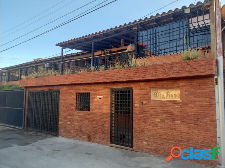 VENTA DE CASA EN BUCARES VALLE ARRIBA, GUATIRE.