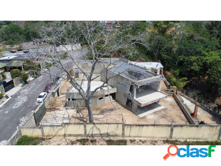 VENTA DE CASA EN CARIALINDA NAGUANAGUA 37-24