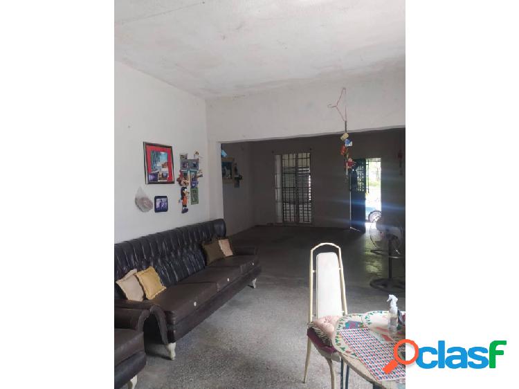 VENTA DE CASA MORRO A REMODELAR USO COMERCIAL CARABOBO