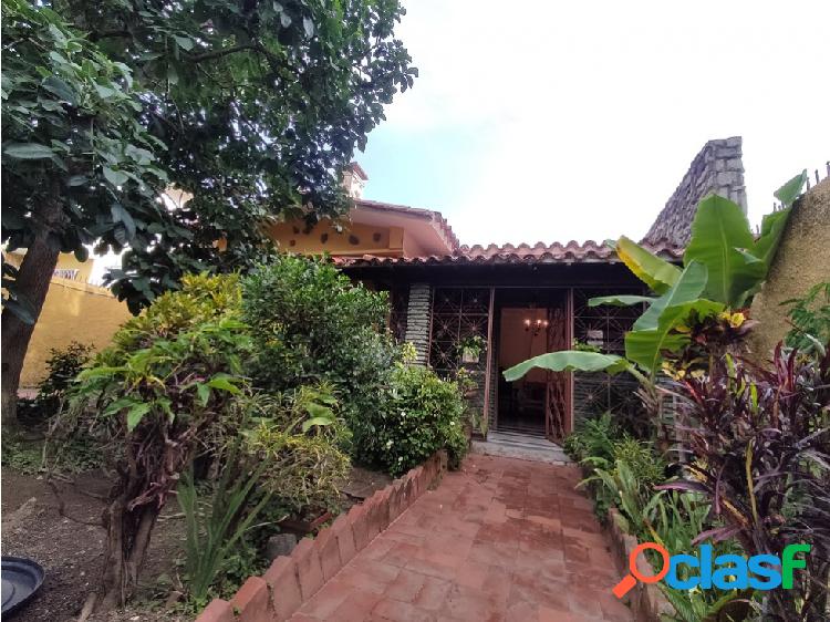 VENTA DE CASA QUINTA EN CAMPO CLARO