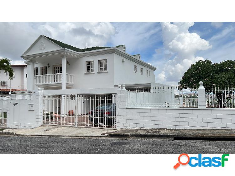 VENTA DE CASA-QUINTA EN LA TAHONA