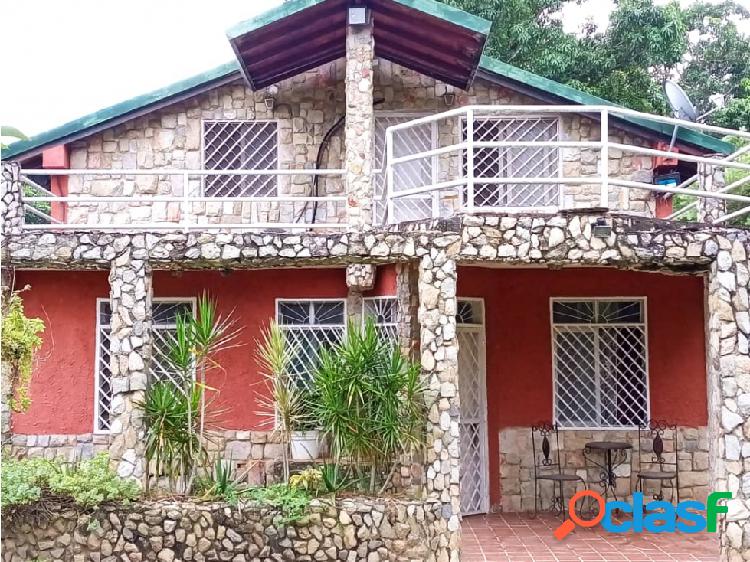 VENTA DE CASA TIPO GRANJA CAMPESTRE SAN LUIS TOCUYITO D01-05