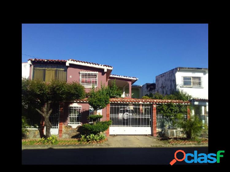 VENTA DE CASA URB RESD LOS CAOBOS VALENCIA EDO CARABOBO