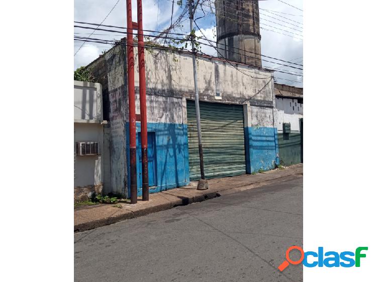 VENTA DE GALPON EN EL CENTRO DE MATURIN VE01-0814ZC-MV