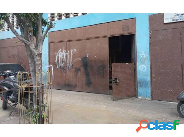 VENTA DE LOCAL COMERCIAL EN CAPUCHINOS