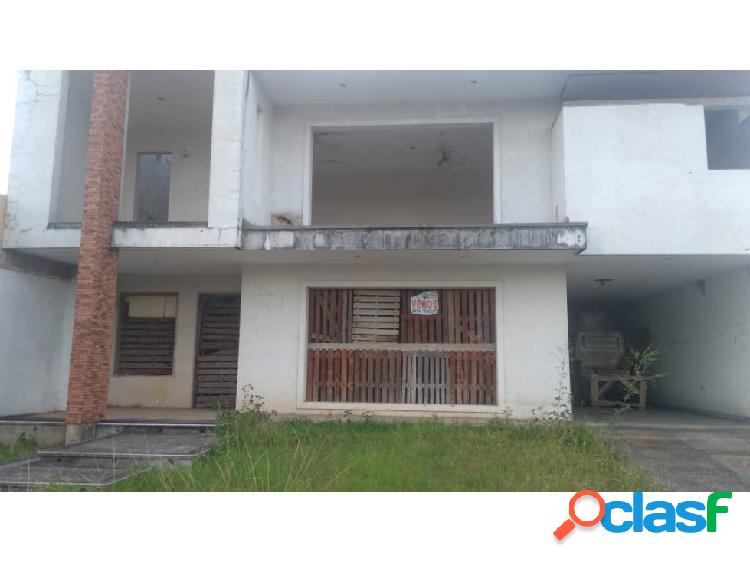 VENTA DE QUINTA EN JUANICO COUNTRY VE02-1343SJ-YHER