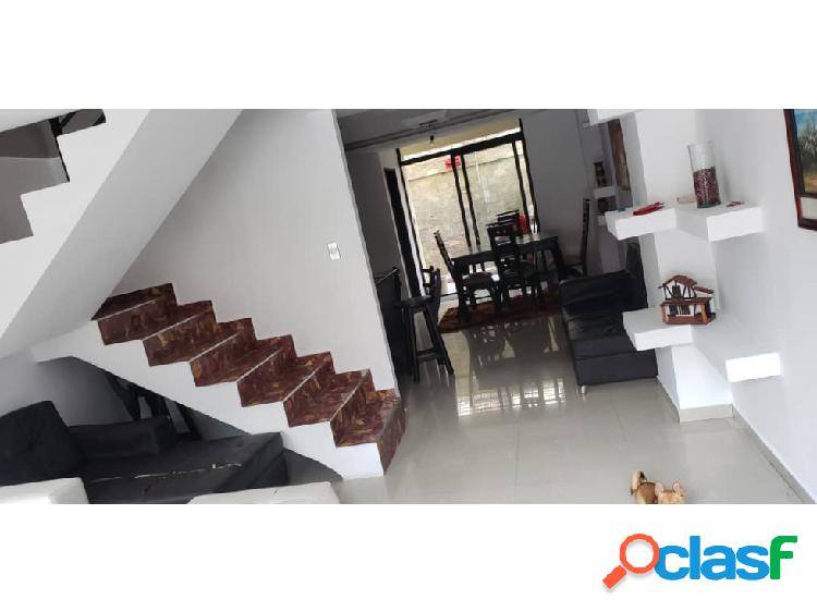 VENTA DE TH EN TAZAJAL EN VILLA FLORENCIA II NAGUANAGUA