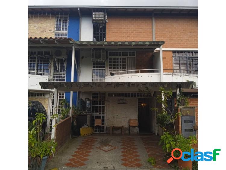 VENTA DE TOWN HOUSE EN NUEVA CASARAPA, SECTOR LA HACIENDA