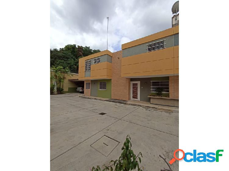 VENTA DE TOWNHOUSE EL PARRAL 03-04