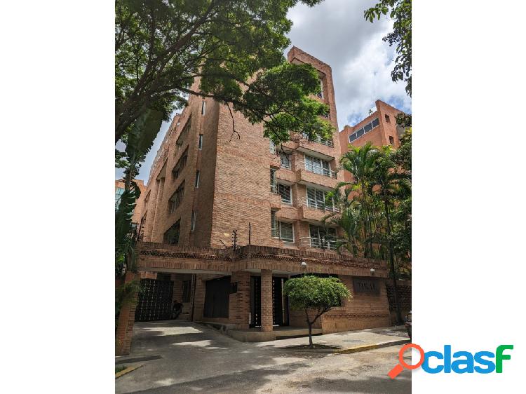 VENTA EN CAMPO ALEGRE CHACAO CARACAS APARTAMENTO 190 m2